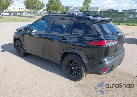 2024 Toyota Corolla Cross Se/Xse/Night Shade z USA, uszkodzony, nr VIN 7MUFBABG5RV027103